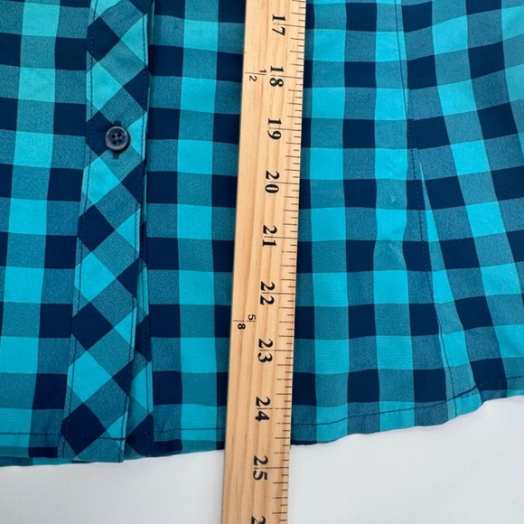 Mammut Top Women Medium Blue Plaid Check Button Up Short Sleeves Lightweight - Picture 10 of 10